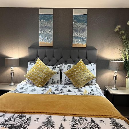 Cockledora, A Luxury Ground Floor Beachfront Apartment Llanelli Zewnętrze zdjęcie